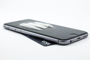 iPhone17，引领潮流还是挑战传统？国内首款无卡槽手机的前瞻